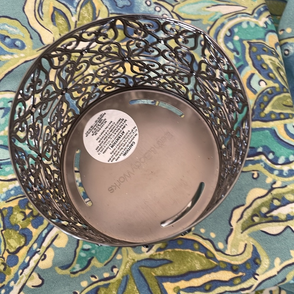 NWT Bath and Body Works Silver Candle Holder - Picture 3 of 3